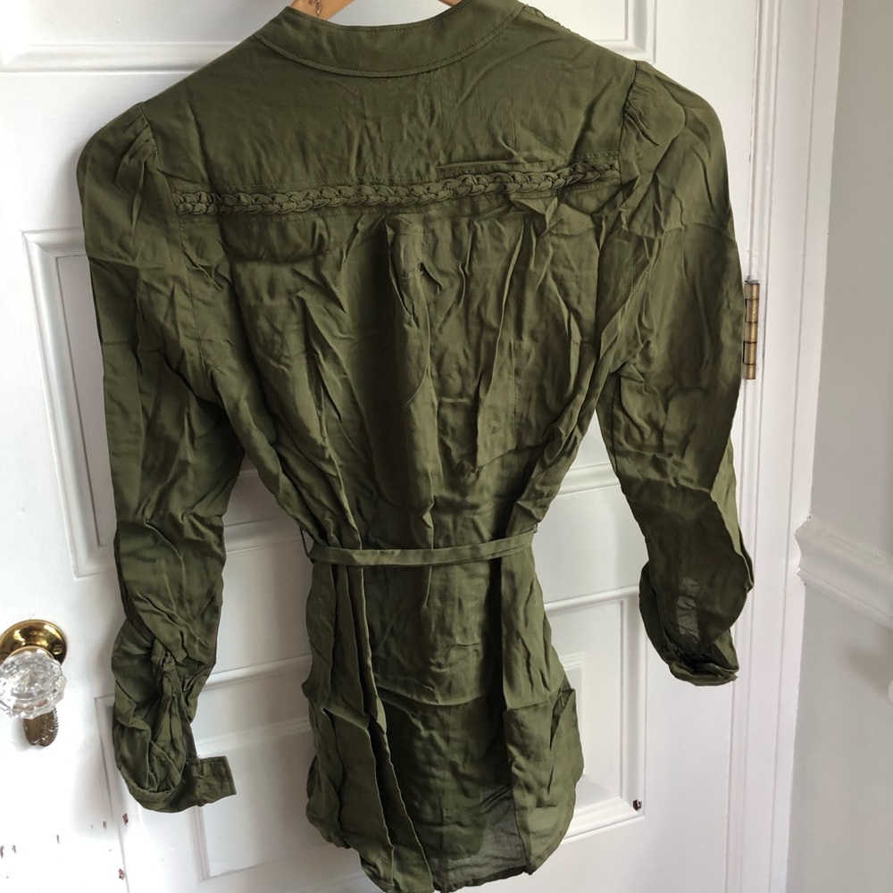 Shirt - Picture 4 of 5